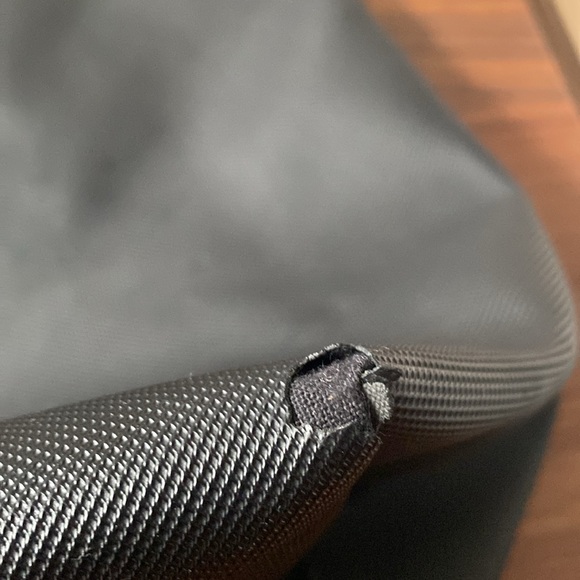 SALE! Lacoste tote - Picture 3 of 6